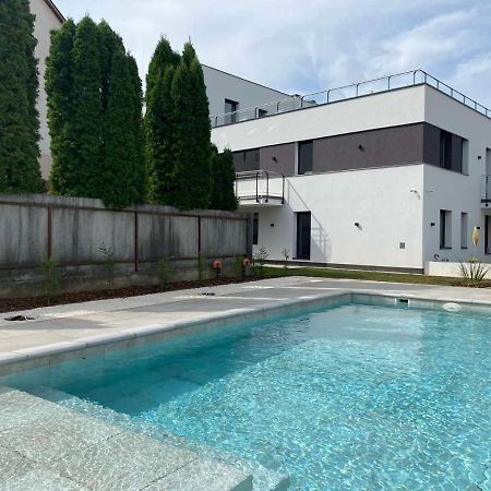 Oasis Apartman Hajdúszoboszló Eksteriør bilde