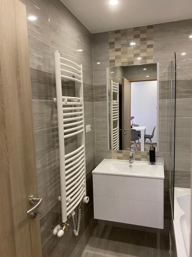 Oasis Apartman Hajdúszoboszló Eksteriør bilde
